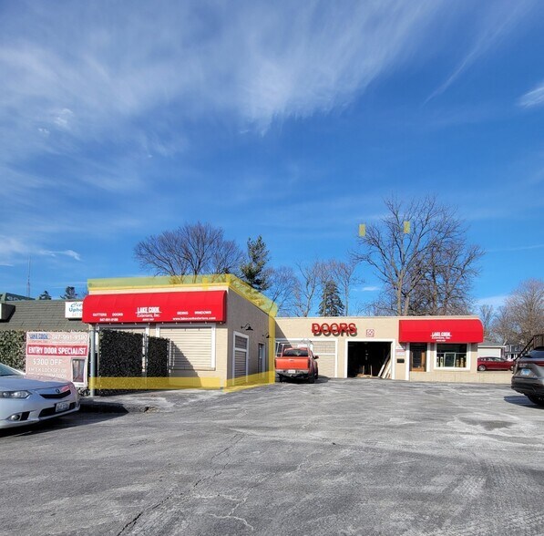 More Photos Of 50 E Palatine Rd, Palatine Storefront Retail Office For Lease