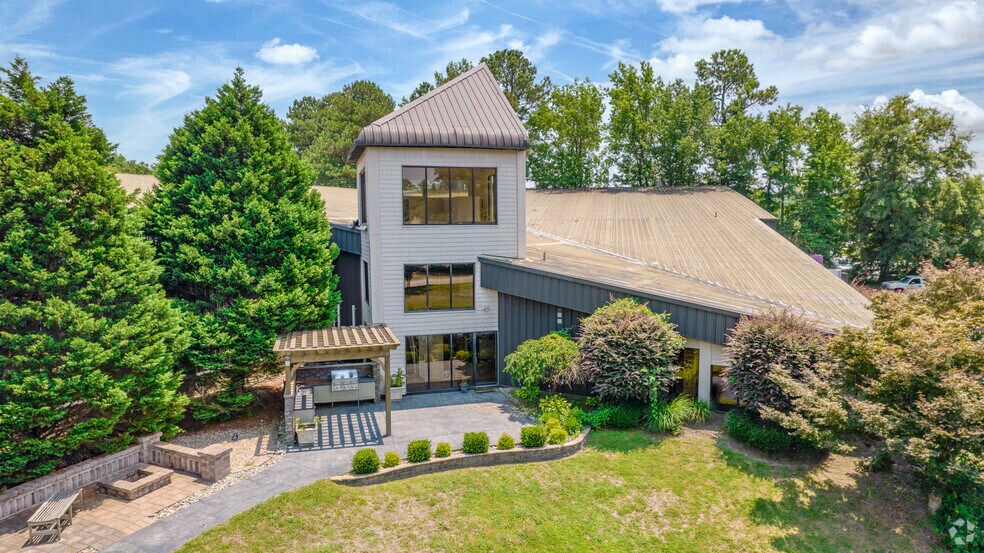 Primary Photo Of 825 W Professional Pl, Chesapeake Light Manufacturing For Lease