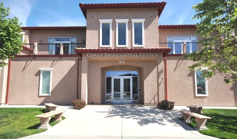 More Photos Of 819-829 Cowan Rd, Burlingame Flex For Lease