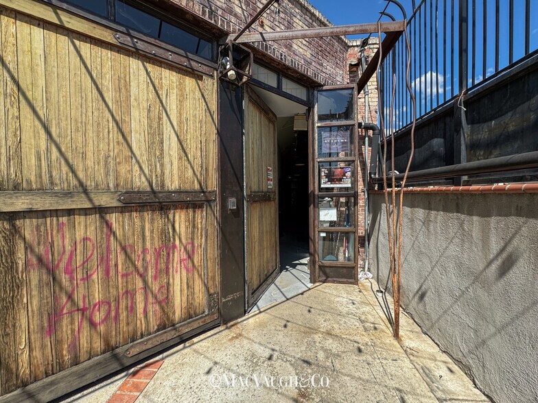 More Photos Of 55 Waverly Dr, Pasadena Loft Creative Space For Lease