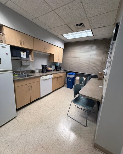 More Photos Of 3147 College Heights Blvd, Allentown Medical For Sale