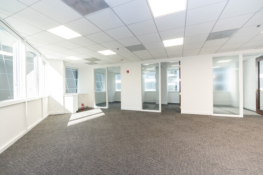 More Photos Of 1200 Brickell Ave, Miami Office For Lease