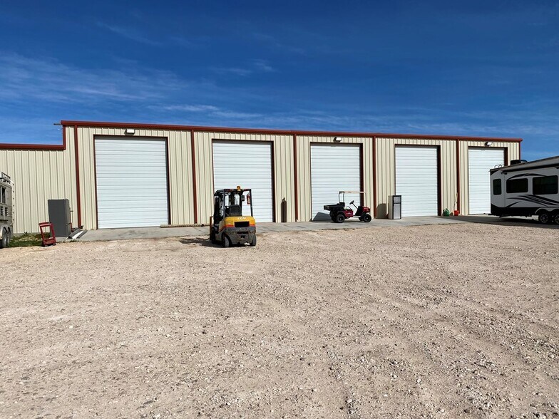 More Photos Of 3927 S County Road 1290, Odessa Industrial For Sale