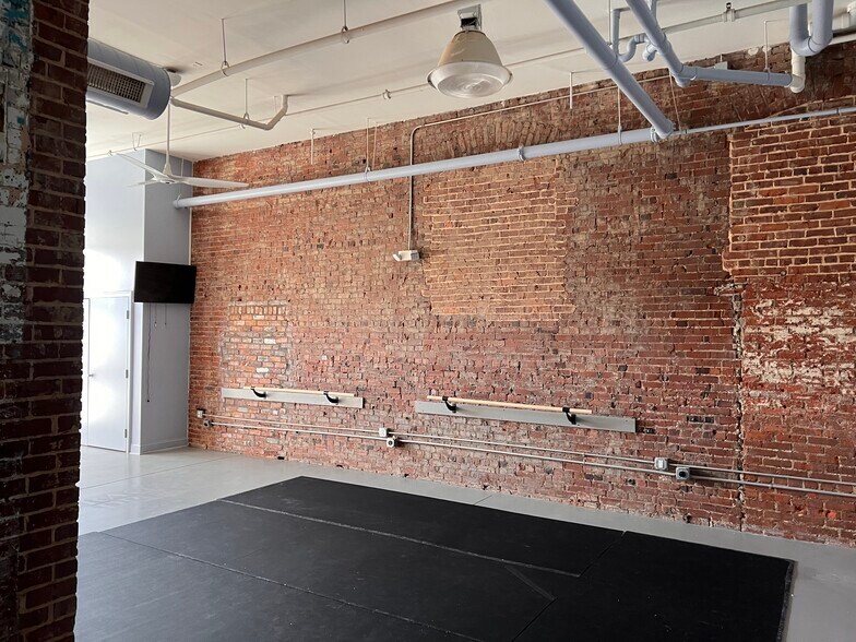 More Photos Of 232 E 11th St, Chattanooga Medical For Sale