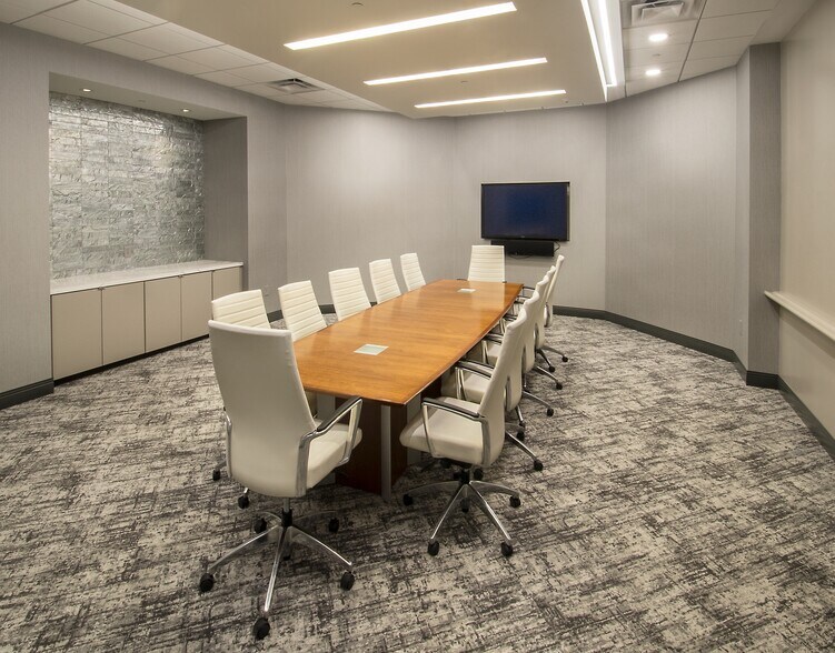 Photo of 20th Floor Ste 2000