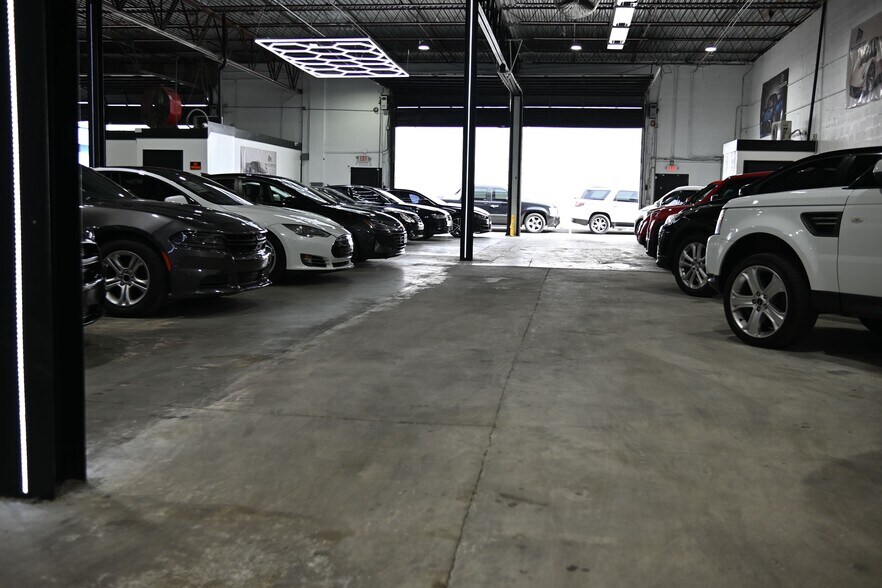 More Photos Of 4200-4250 NW 72nd Ave, Miami Warehouse For Lease