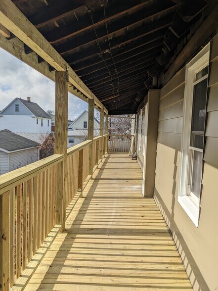 More Photos Of 2066 Robin St, Lakewood Apartments For Sale