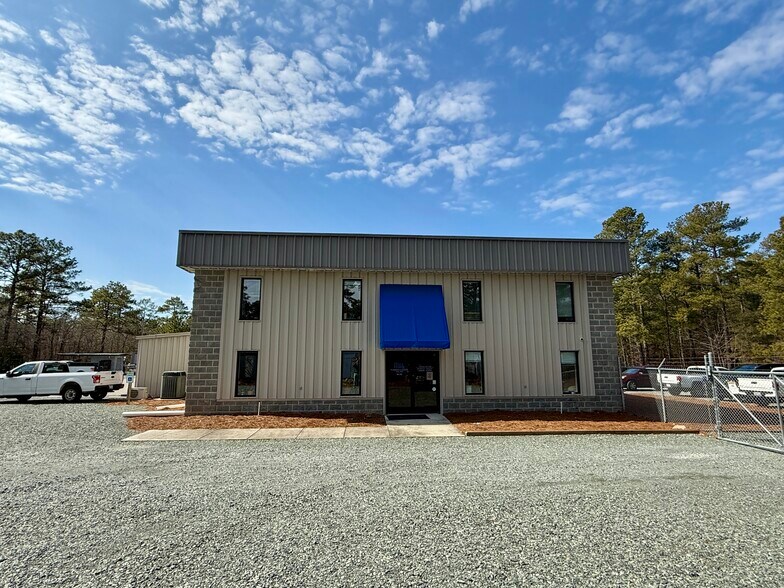 Primary Photo Of 7718 NC 22 Hwy, Carthage Warehouse For Lease