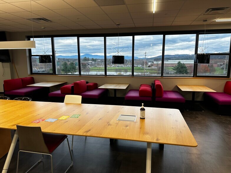 More Photos Of 2300 St George Rd, Williston Office For Lease