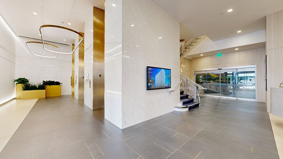 More Photos Of 10921 Wilshire Blvd, Los Angeles Medical For Lease