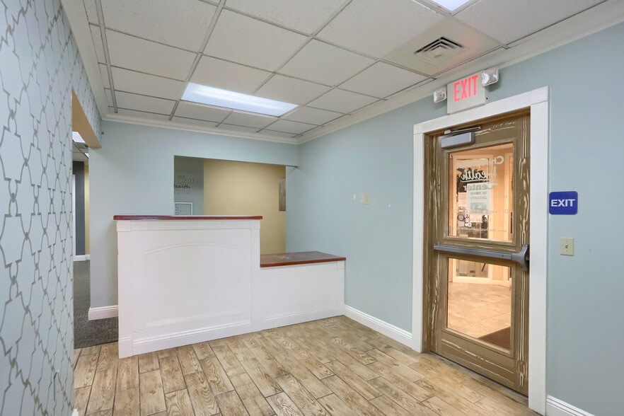 More Photos Of 744 Shenango Rd, Beaver Falls Medical For Lease