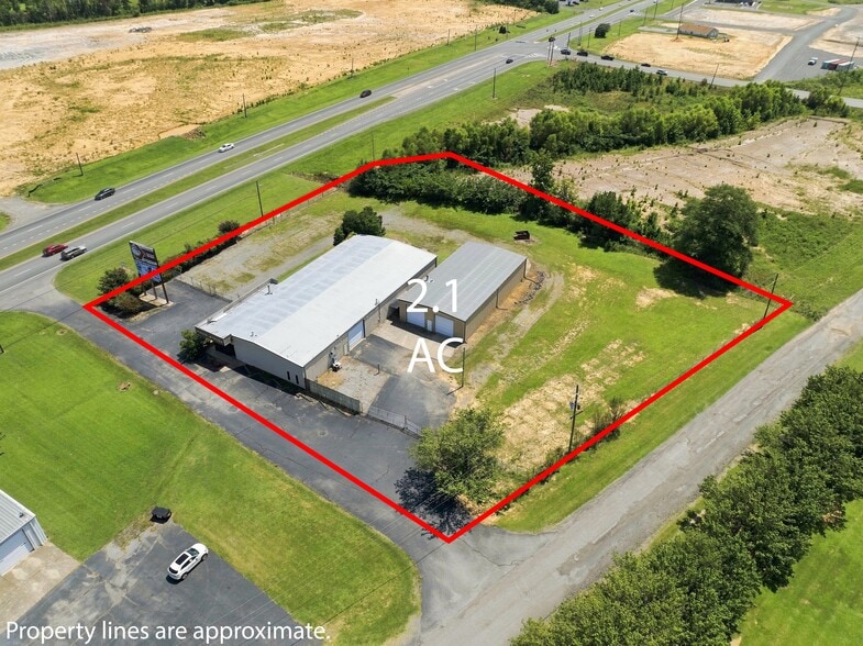 More Photos Of 3267 US Highway 431, Albertville Showroom For Sale