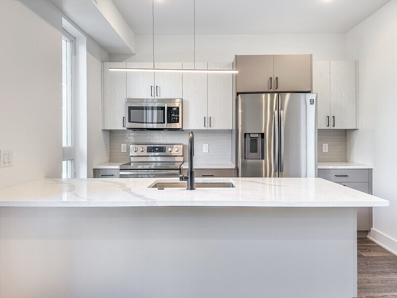 More Photos Of 1723 Ridge Ave, Philadelphia Apartments For Sale