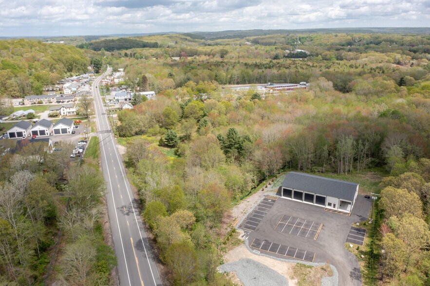 More Photos Of 186 Norwich rd, Plainfield Warehouse For Sale