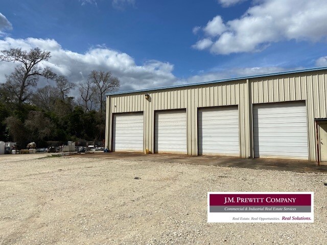 More Photos Of 1593 Highway 146 Bypass hwy, Liberty Warehouse For Sale