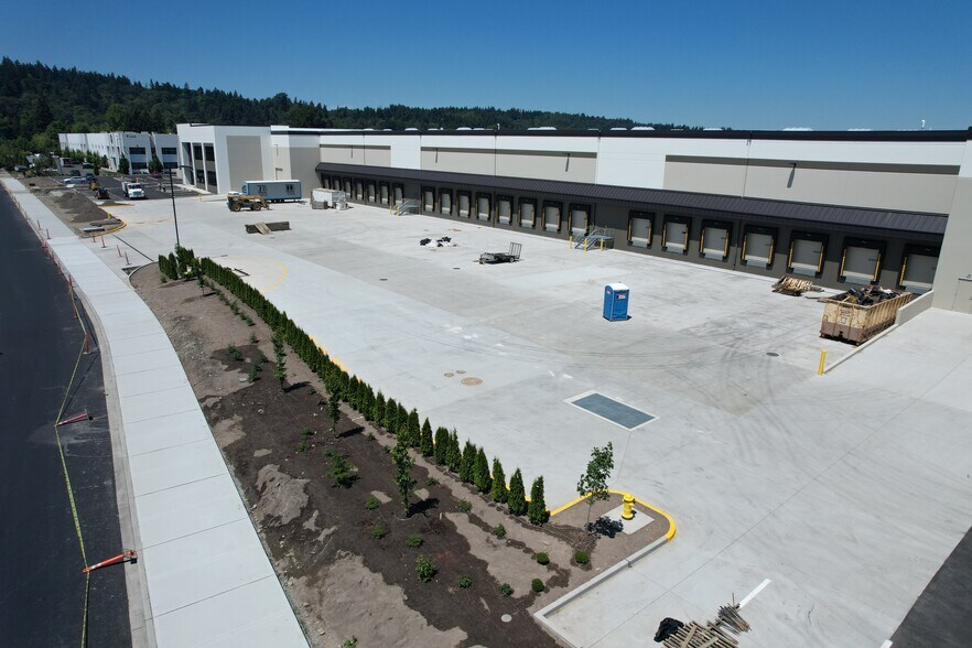 More Photos Of 6620 S 287th St, Auburn Warehouse For Lease