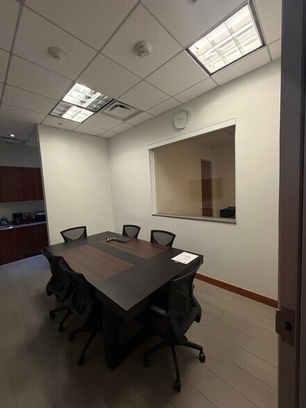 More Photos Of 1600 Ponce De Leon Blvd, Coral Gables Office For Lease