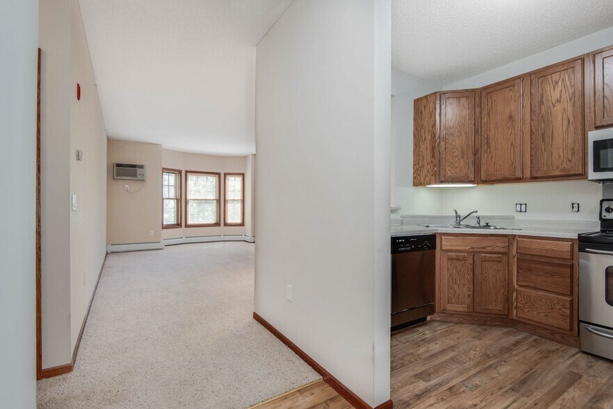 More Photos Of 4540 Snelling Ave, Minneapolis Apartments For Lease