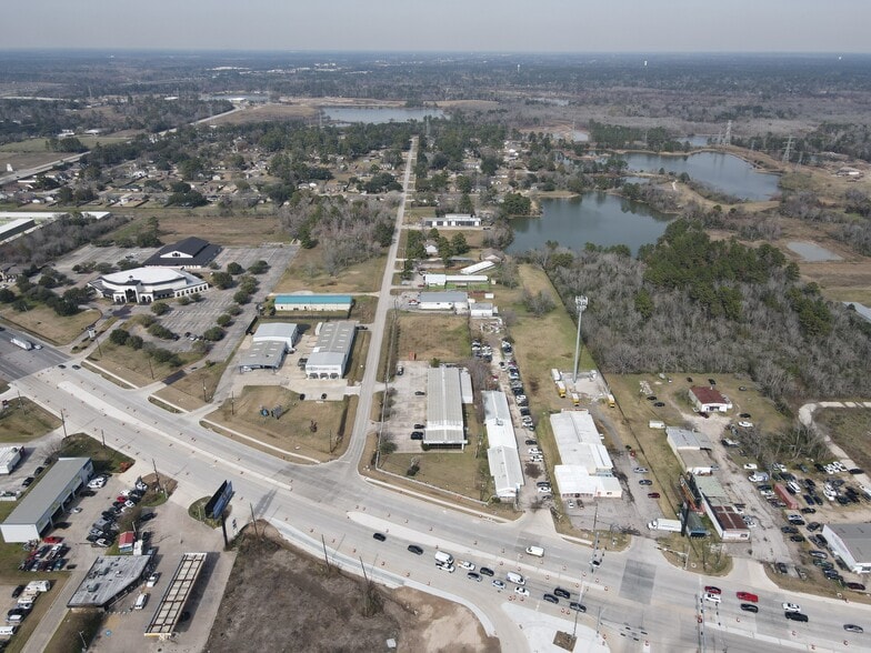 More Photos Of 2005 FM 1960 Bypass Rd E, Humble Warehouse For Sale