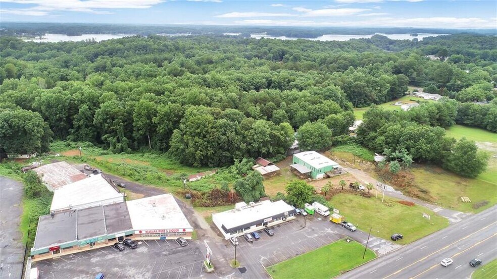 More Photos Of 298 By-Pass 123 Hwy, Seneca Warehouse For Sale