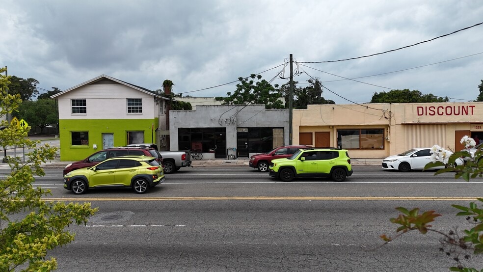 More Photos Of 1320-1322 University Blvd N, Jacksonville Storefront For Sale