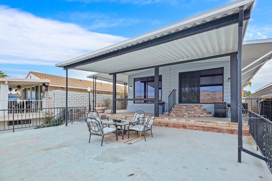 More Photos Of 1837 Riverside Dr, Bullhead City Specialty For Sale