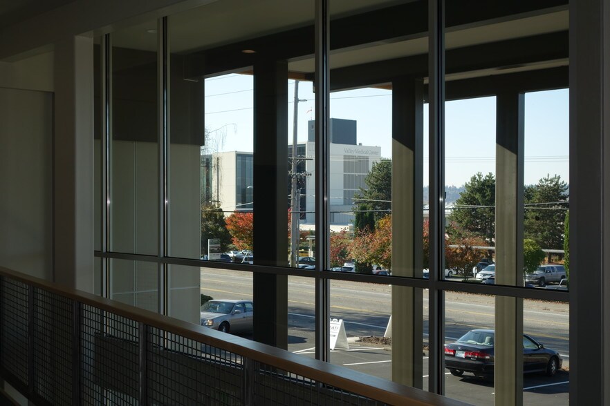More Photos Of 17800 Talbot Rd S, Renton Medical For Lease