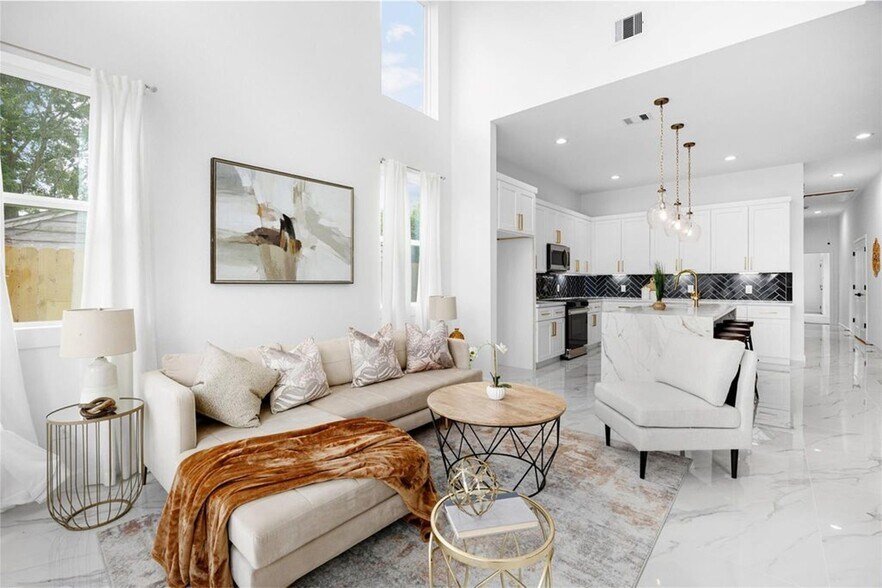 More Photos Of 6314 Crest st, Houston Multifamily For Sale