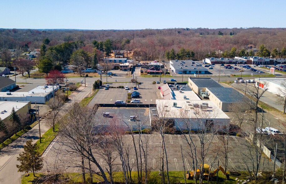 More Photos Of 200 Boston Post Rd, Orange Storefront Retail Office For Lease
