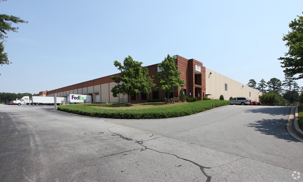 Primary Photo Of 9250 S Main St, Jonesboro Warehouse For Lease