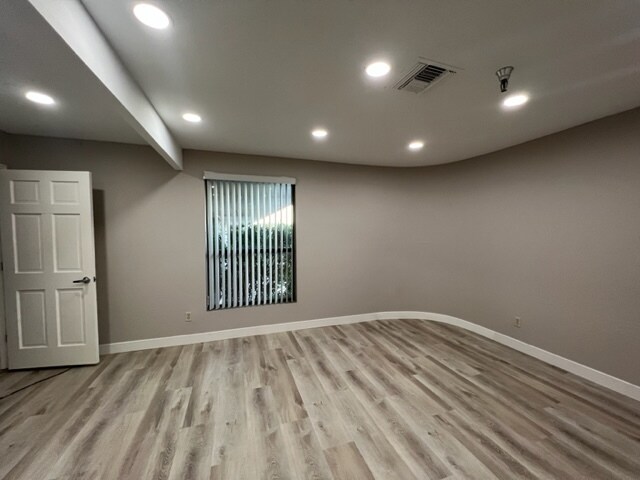 More Photos Of 7631 E Greenway Rd, Scottsdale Warehouse For Lease