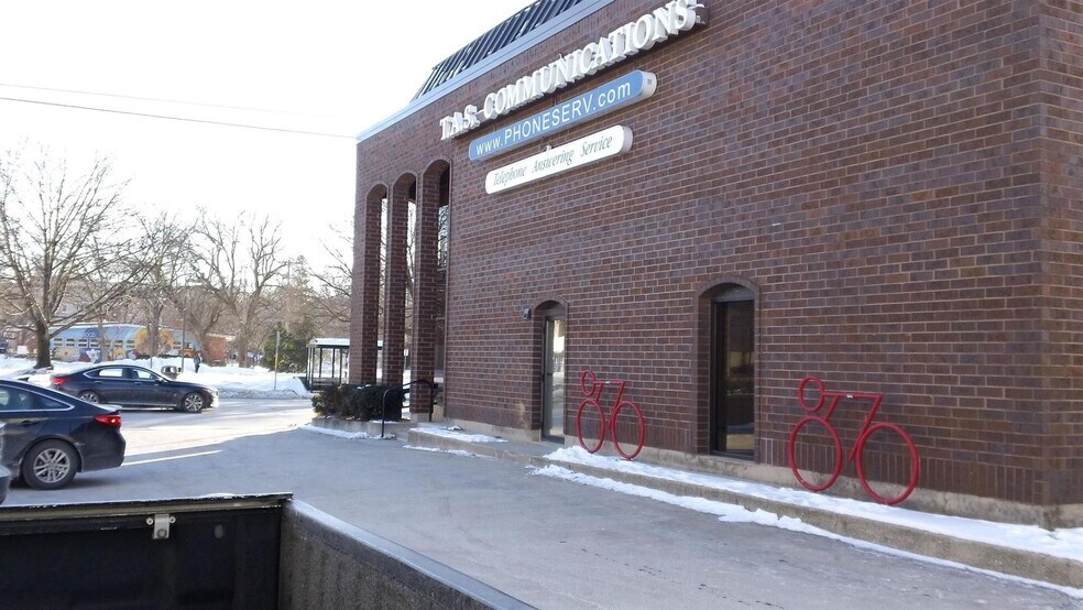 More Photos Of 1050 Regent St, Madison Medical For Lease