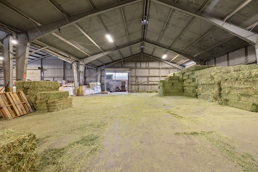 More Photos Of 780 N Todd Ave, Azusa Distribution For Sale