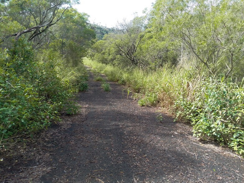 More Photos Of 99-1757 Welelau, Aiea Land For Sale