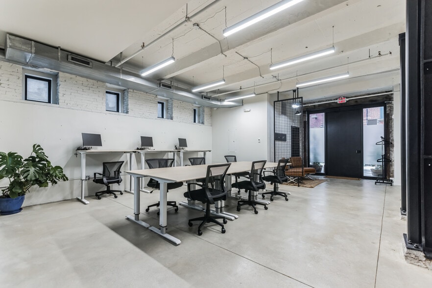 More Photos Of 1233-1235 Hamilton St, Philadelphia Loft Creative Space For Lease