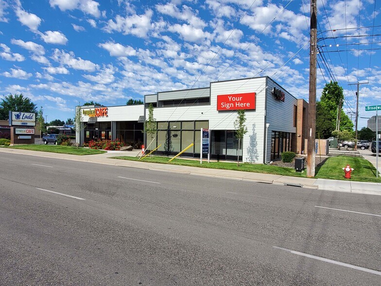 More Photos Of 1111 S Broadway Ave, Boise Office For Sale