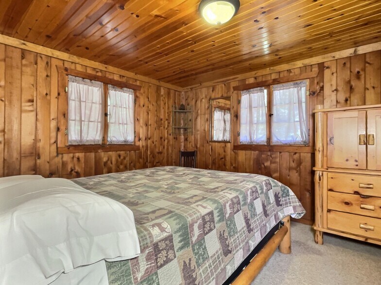 More Photos Of 8475 Hillcrest Ln, Saint Germain Hotel For Sale