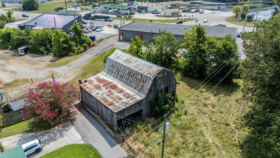 More Photos Of 1002 Us-411, Vonore Freestanding For Sale