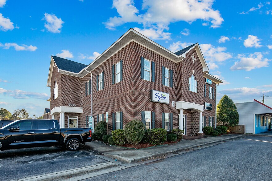 More Photos Of 2915 Raeford Rd, Fayetteville Medical For Lease