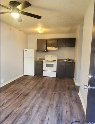 More Photos Of 2100-2108 Sidney St, Pine Bluff Apartments For Sale