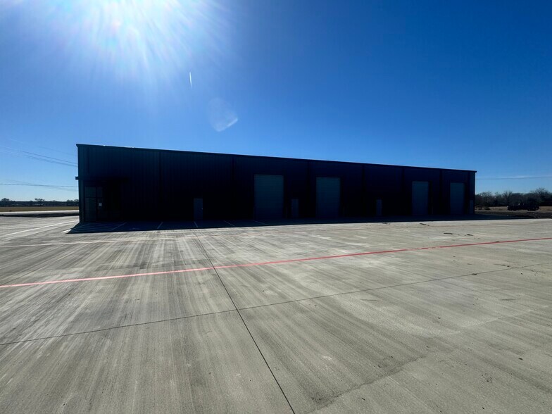 More Photos Of 1450 S State Hwy 78, Farmersville Industrial For Lease