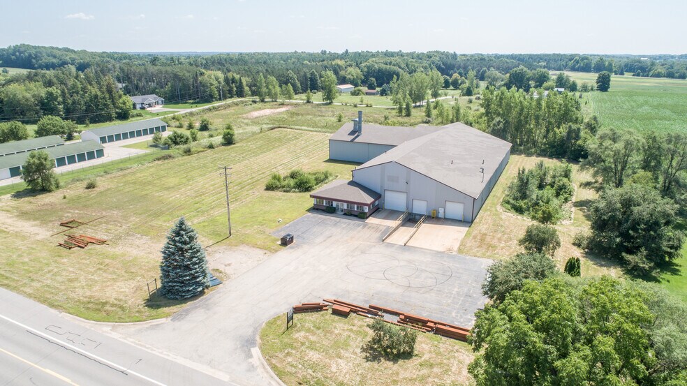 More Photos Of 2100 17 Mile Rd, Kent City Warehouse For Sale