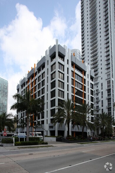 More Photos Of 1110 Brickell Ave, Miami Office For Sale