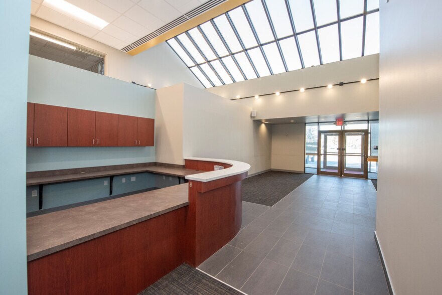 More Photos Of 4361 Boniface Pky, Anchorage Healthcare For Sale