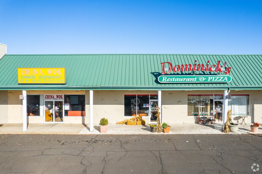 More Photos Of 345-371 W Broad St, Quakertown Freestanding For Lease