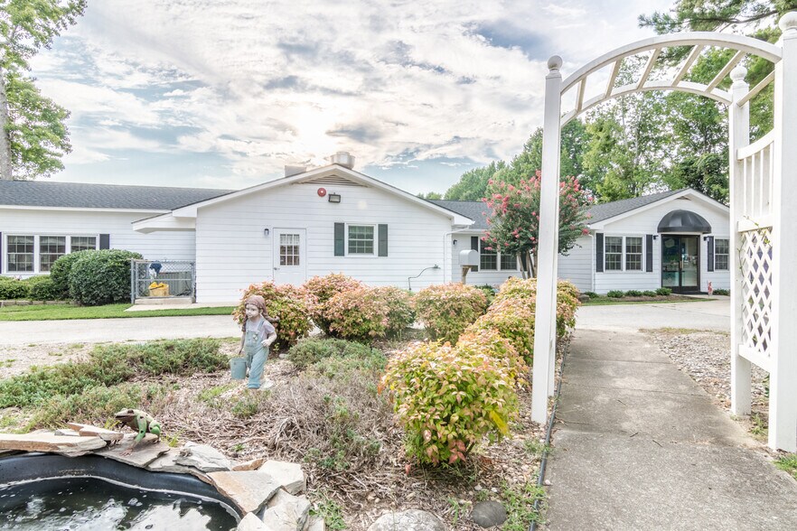 More Photos Of 6199 Little Creek Church Rd, Clayton Daycare Center For Sale