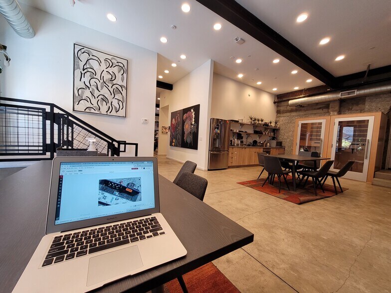 More Photos Of 1528 Webster St, Oakland Office For Lease