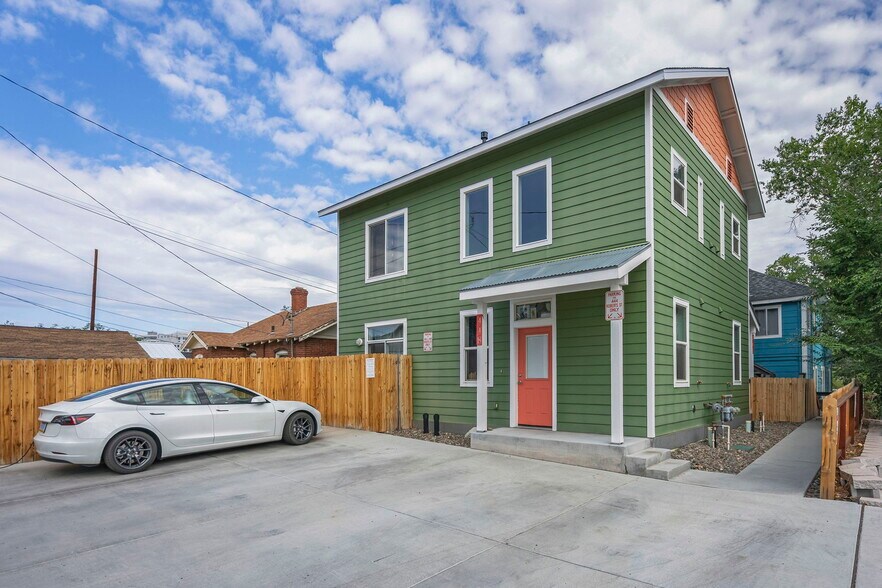 Primary Photo Of 446 Roberts St, Reno Multifamily For Sale