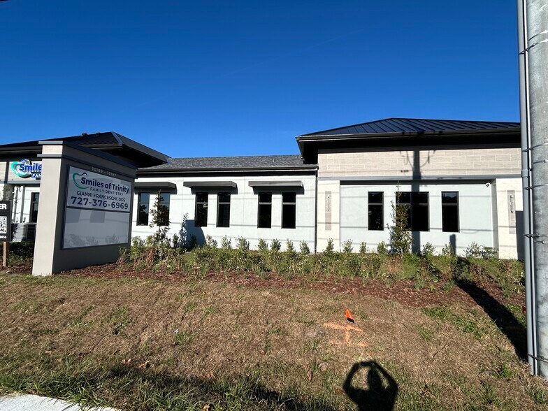 More Photos Of 10193 STATE ROAD 54, Trinity Medical For Lease