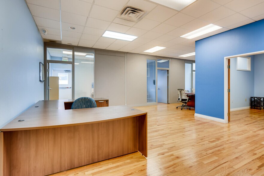 More Photos Of 2629 Main St, Littleton Office Residential For Lease